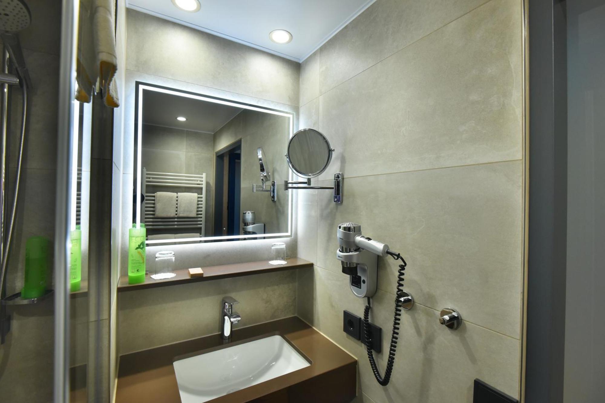 Bio-Seehotel Zeulenroda Habitación foto